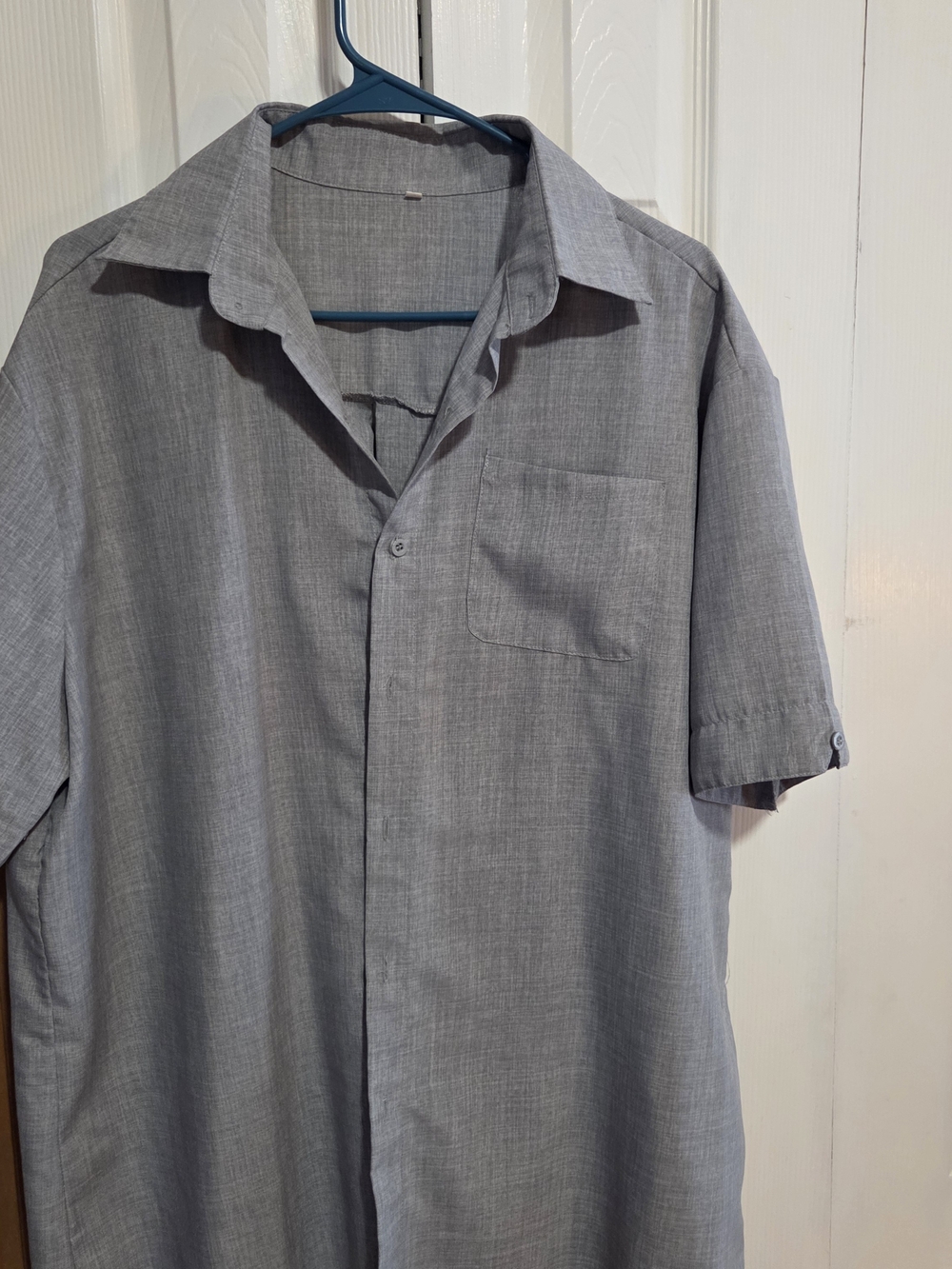 Mens Button Down Dress Shirt With Pocket.  Washed But Never Worn.